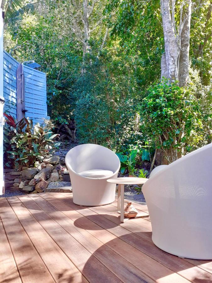 Le Surf Lodge, Chambre Avec Vue Mer Dans Un Ecrin De Verdure Deshaies Eksteriør billede