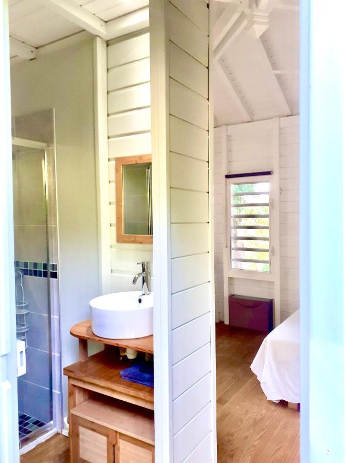 Le Surf Lodge, Chambre Avec Vue Mer Dans Un Ecrin De Verdure Deshaies Eksteriør billede