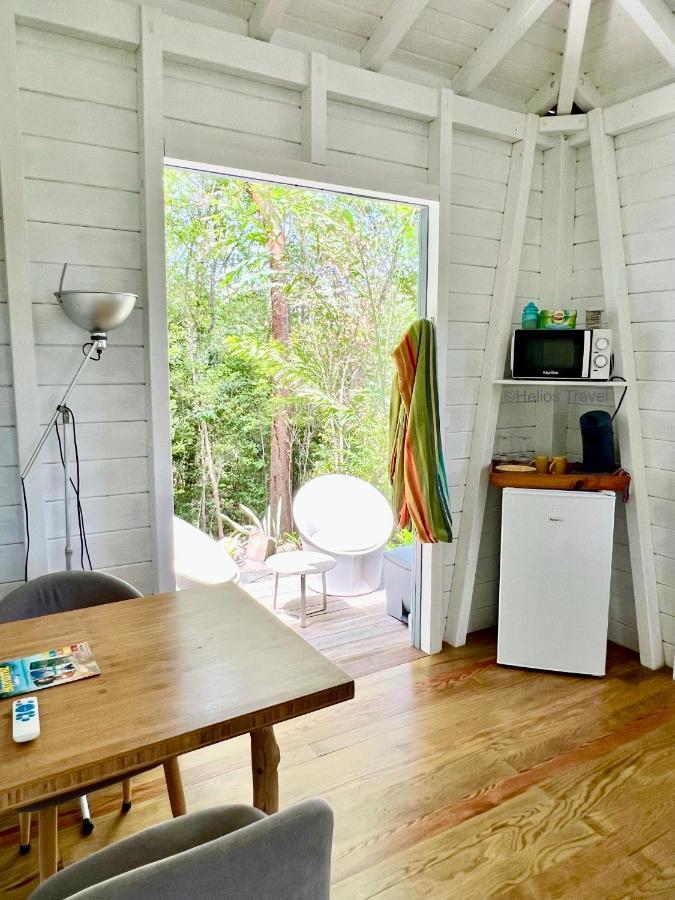 Le Surf Lodge, Chambre Avec Vue Mer Dans Un Ecrin De Verdure Deshaies Eksteriør billede